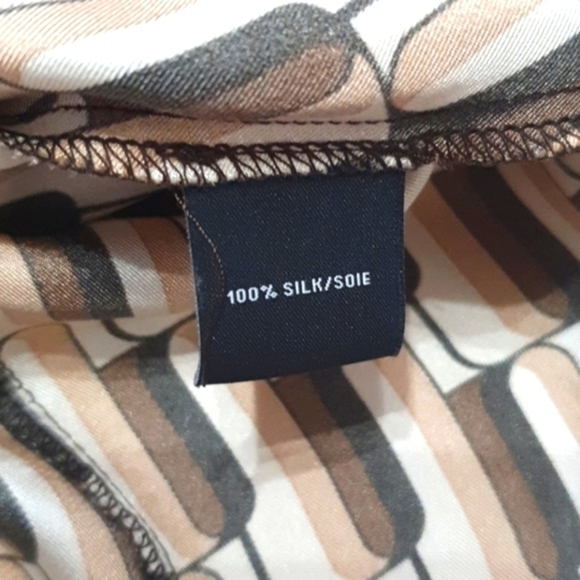 100% Silk Lafayette 148 Button down Shirt - Picture 5 of 8